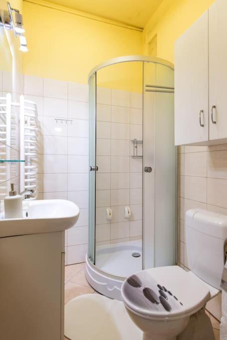 Big Cosy Retro Apt, Free Parking, 15Min Oldtown & Kazimierz - By Homelike Krakov Exteriér fotografie